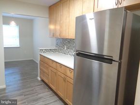 1954 Kennedy Drive 104, Mclean VA 22102