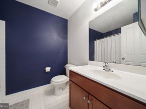 329 Ross Court, Wyncote PA 19095