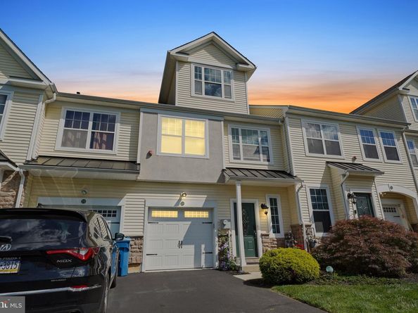 329 Ross Court, Wyncote PA 19095