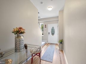 329 Ross Court, Wyncote PA 19095