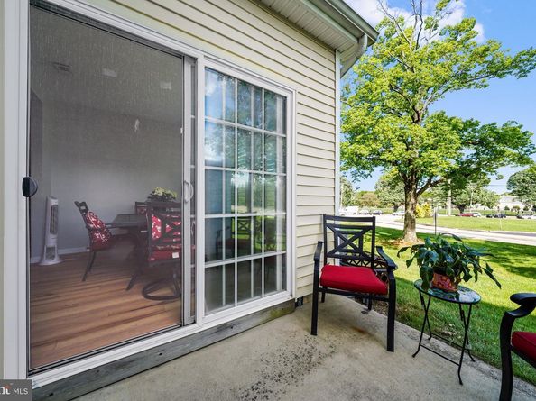 329 Ross Court, Wyncote PA 19095