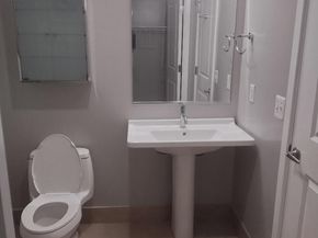 2125 NW 14TH Street NW 106W, Washington DC 20009