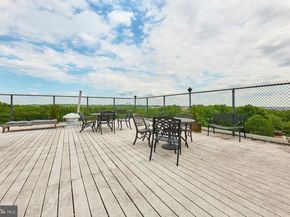 2030 N Adams Street N 507, Arlington VA 22201