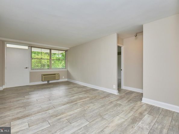 2030 N Adams Street N 507, Arlington VA 22201