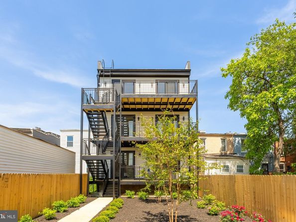1251 Morse Street NE PH3, Washington DC 20002
