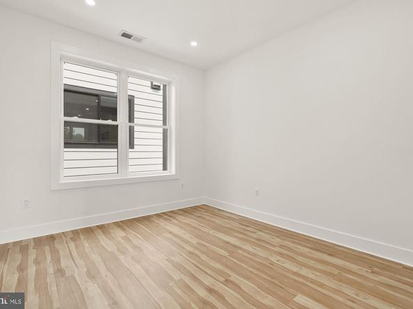 1251 Morse Street NE PH3, Washington DC 20002