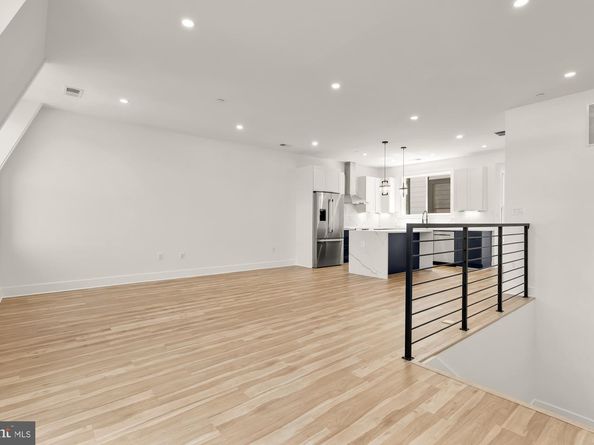 1251 Morse Street NE PH3, Washington DC 20002