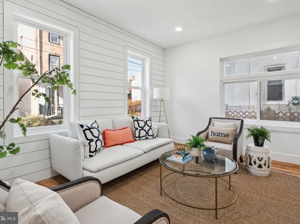 42 Good Street, Philadelphia PA 19119