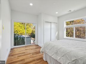 42 Good Street, Philadelphia PA 19119