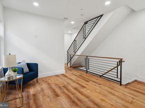 42 Good Street, Philadelphia PA 19119