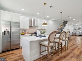 42 Good Street, Philadelphia PA 19119