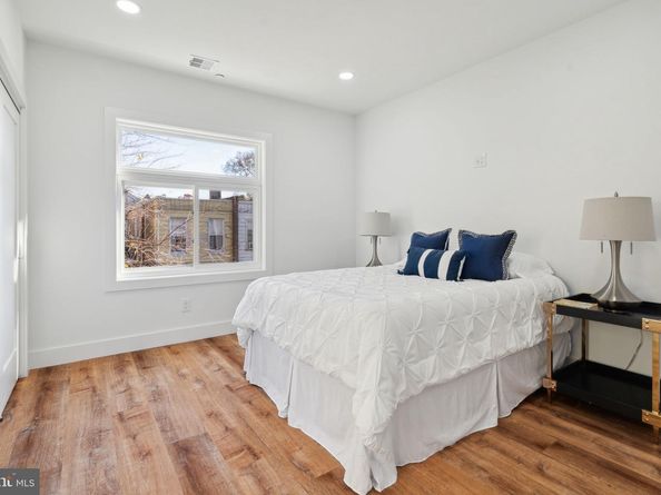 42 Good Street, Philadelphia PA 19119