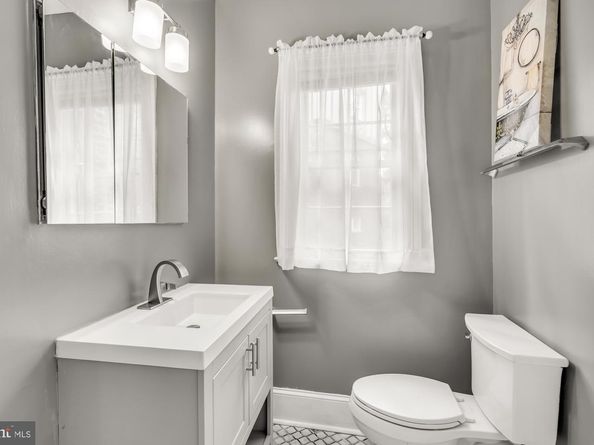 4915 3rd Street NW 102, Washington DC 20011