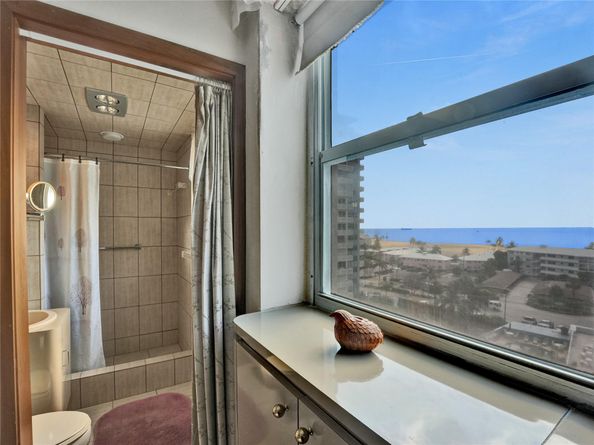 1900 S Ocean Dr 812, Fort Lauderdale FL 33316