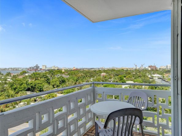 1900 S Ocean Dr 812, Fort Lauderdale FL 33316