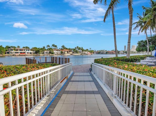 21205 Yacht Club Drive 3105, Aventura FL 33180