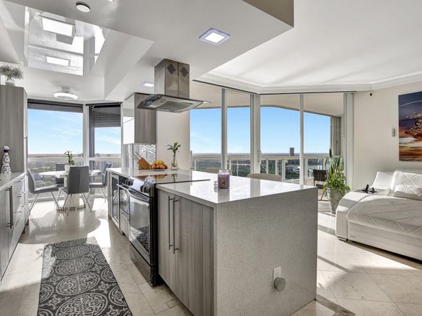 21205 Yacht Club Drive 3105, Aventura FL 33180