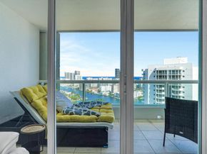 21205 Yacht Club Drive 3105, Aventura FL 33180
