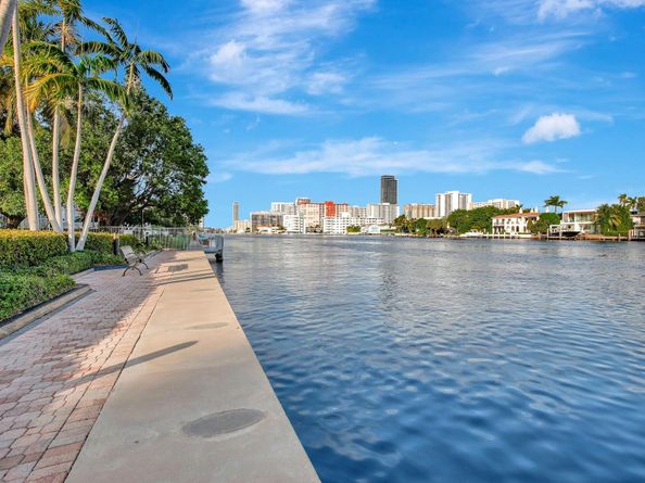 21205 Yacht Club Drive 3105, Aventura FL 33180