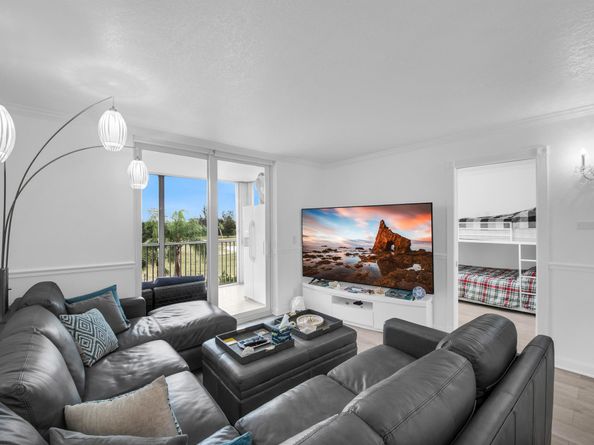 5700 NW 2nd 409 Avenue Three, Boca Raton FL 33487