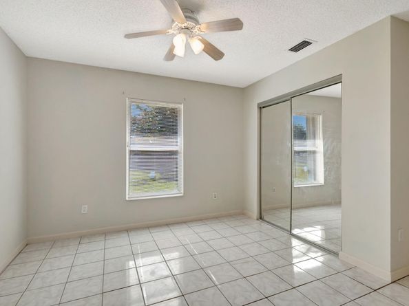 134 Sparrow Dr A, Royal Palm Beach FL 33411