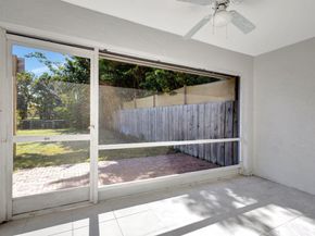 134 Sparrow Dr A, Royal Palm Beach FL 33411
