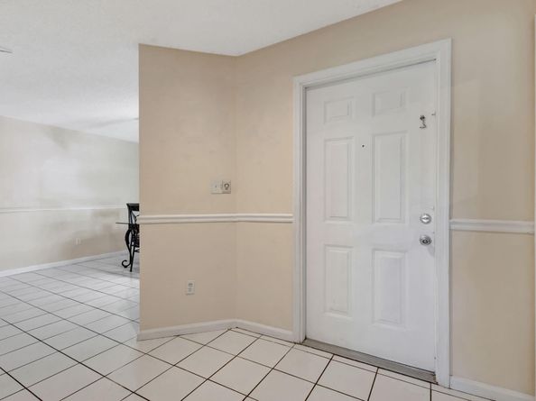 134 Sparrow Dr A, Royal Palm Beach FL 33411