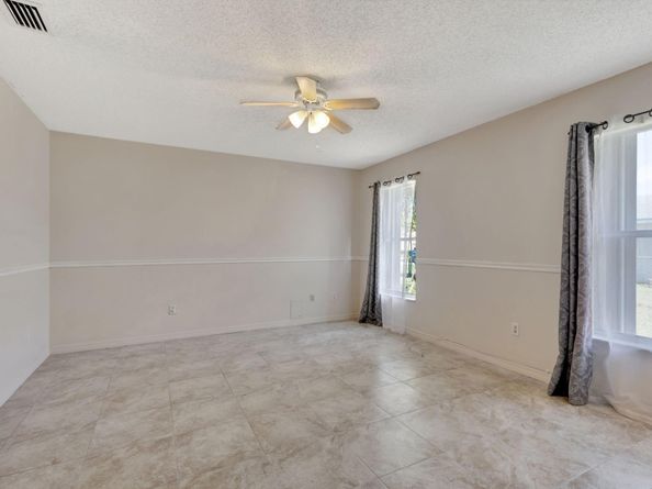 134 Sparrow Dr A, Royal Palm Beach FL 33411