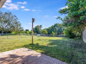 134 Sparrow Dr A, Royal Palm Beach FL 33411