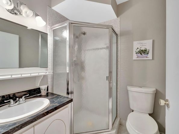 4431 NW 16th St 303, Fort Lauderdale FL 33313