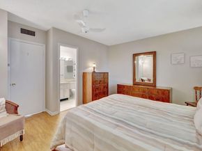 4431 NW 16th St 303, Fort Lauderdale FL 33313