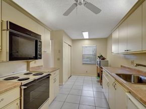 6768 10th Avenue N 113, Lake Worth FL 33467