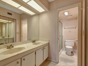 6768 10th Avenue N 113, Lake Worth FL 33467