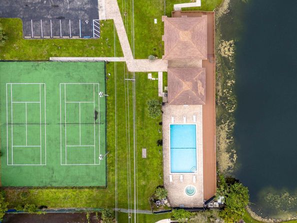 550 NW 214th Street 201, Miami Gardens FL 33169