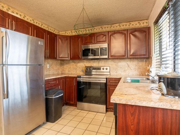 550 NW 214th Street 201, Miami Gardens FL 33169