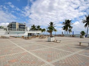 2301 S Ocean Dr 1006, Hollywood FL 33019