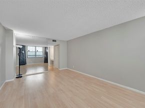 2301 S Ocean Dr 1006, Hollywood FL 33019