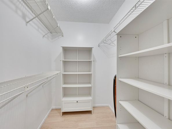 2301 S Ocean Dr 1006, Hollywood FL 33019