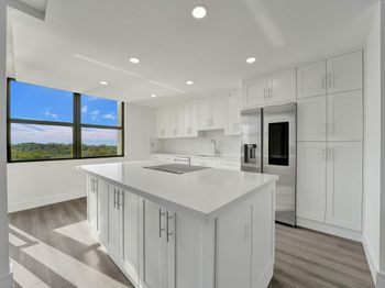 936 Intracoastal Dr