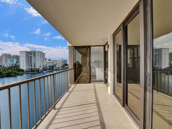936 Intracoastal Dr 7E, Fort Lauderdale FL 33304