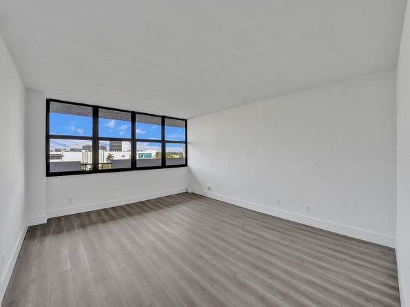 936 Intracoastal Dr 7E, Fort Lauderdale FL 33304