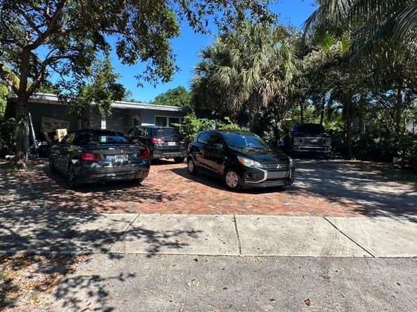 1571 NE 43rd Street, Pompano Beach FL 33064