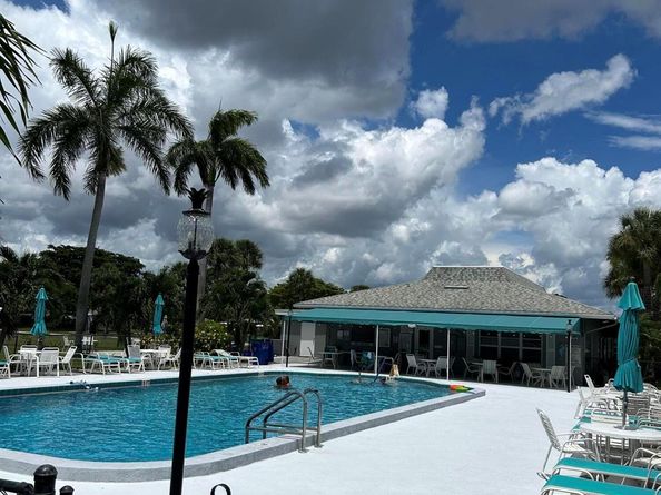 842 Highpoint Boulevard N B, Delray Beach FL 33445