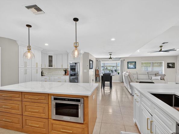 4270 Fox Trace, Boynton Beach FL 33436