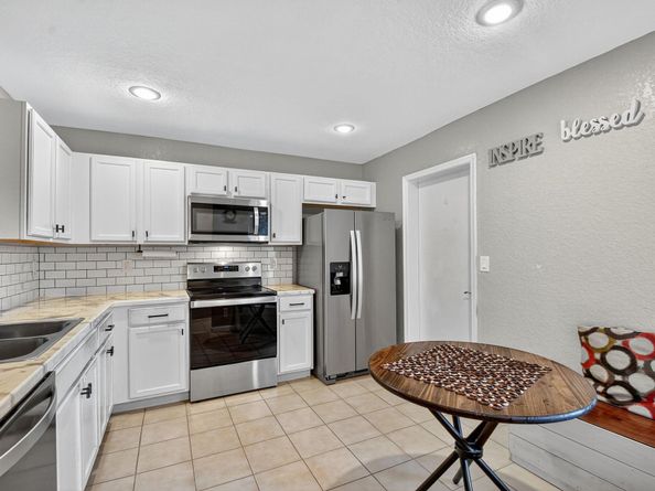 6085 Reynolds Street, West Palm Beach FL 33411