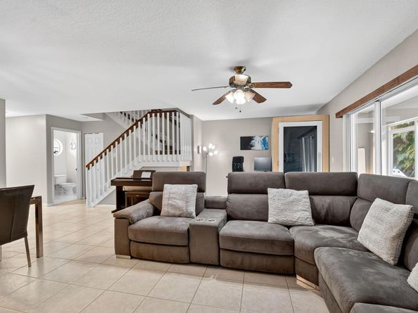 6085 Reynolds Street, West Palm Beach FL 33411