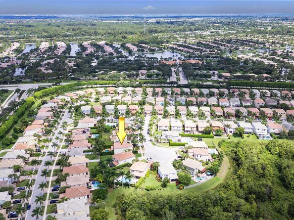 9187 Bryden Court, Wellington FL 33414