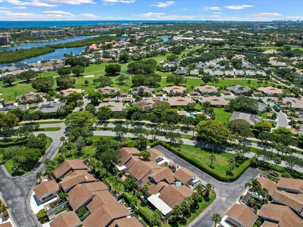 17210 Fownes Crescent, Jupiter FL 33477