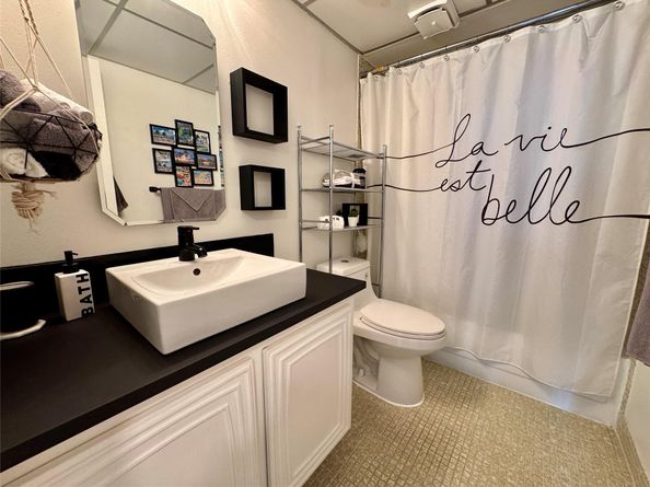 2811 Somerset Dr 206, Lauderdale Lakes FL 33311