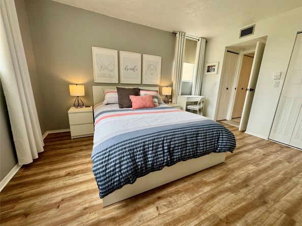 2811 Somerset Dr 206, Lauderdale Lakes FL 33311